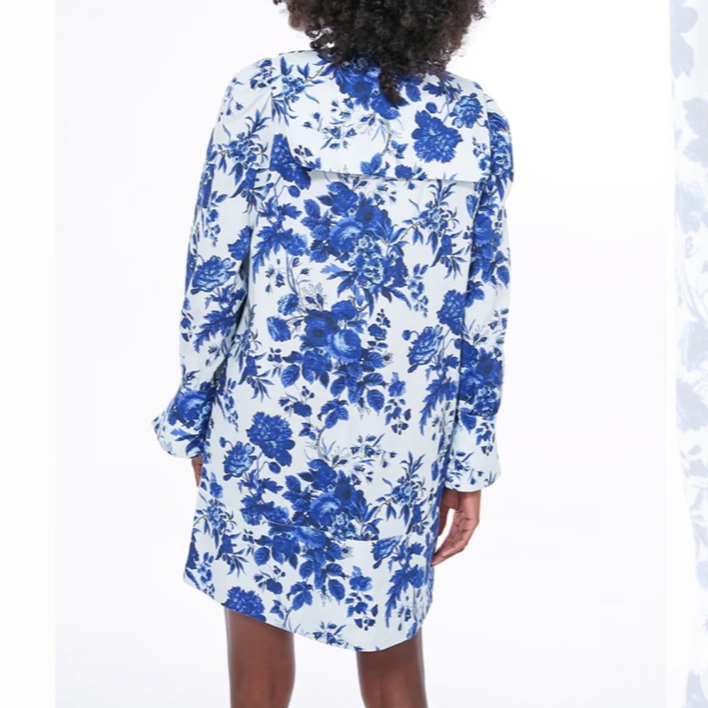 Sapphire Bloom Bella Dress
TUCKERNUCK - Picture 4 of 10